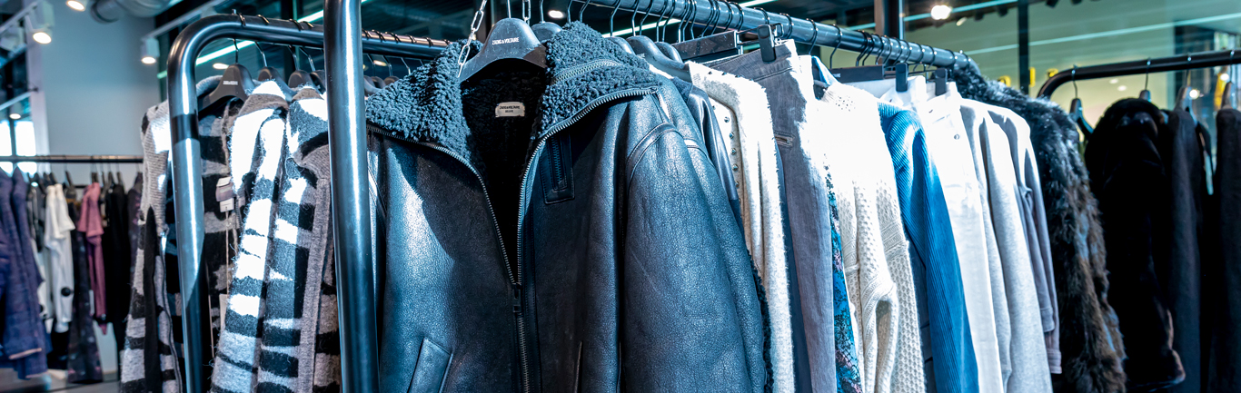 Efficient Sale at One Nation Paris shopping mall